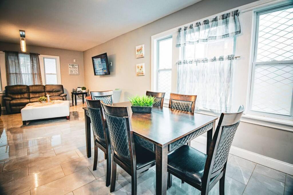 Comfortable 3Br, 1 Bath Close To The Falls Niagarafälle Exterior foto